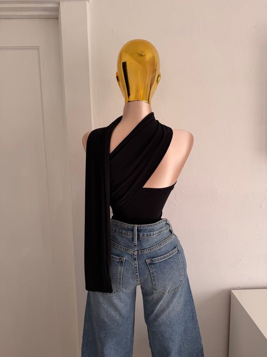 Vicky black top