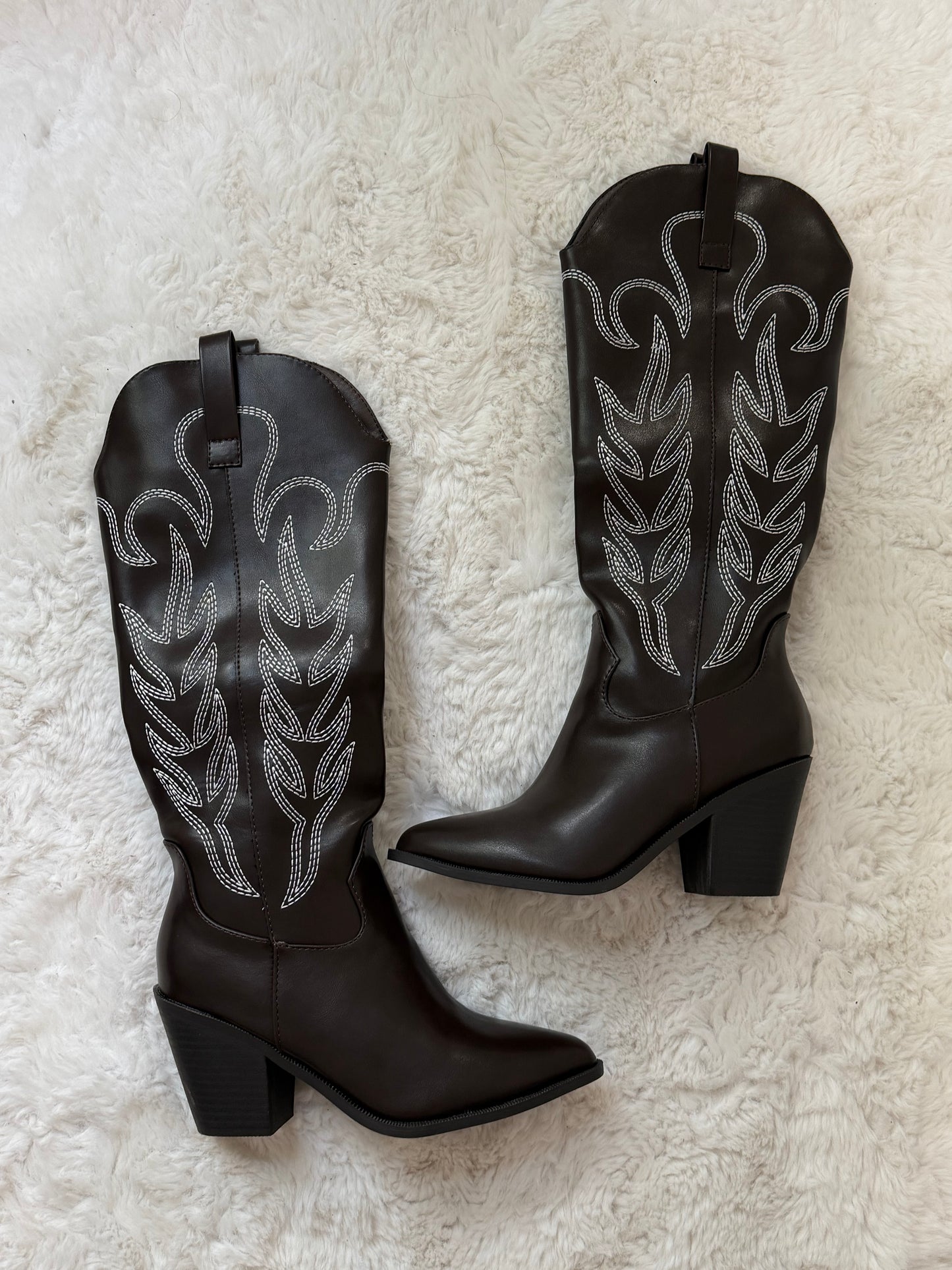 Vanesa Brown Boots