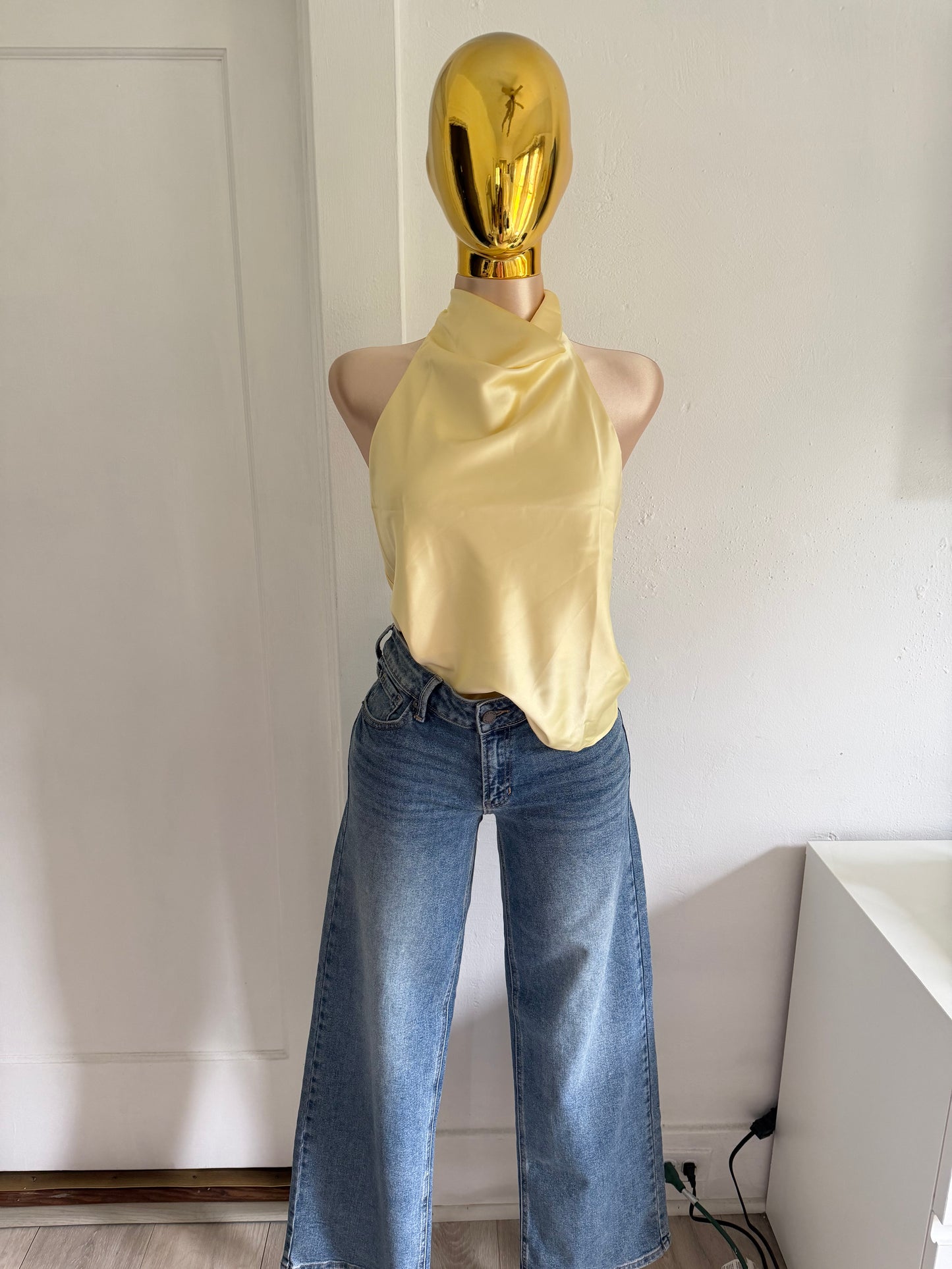 Romina Yellow top