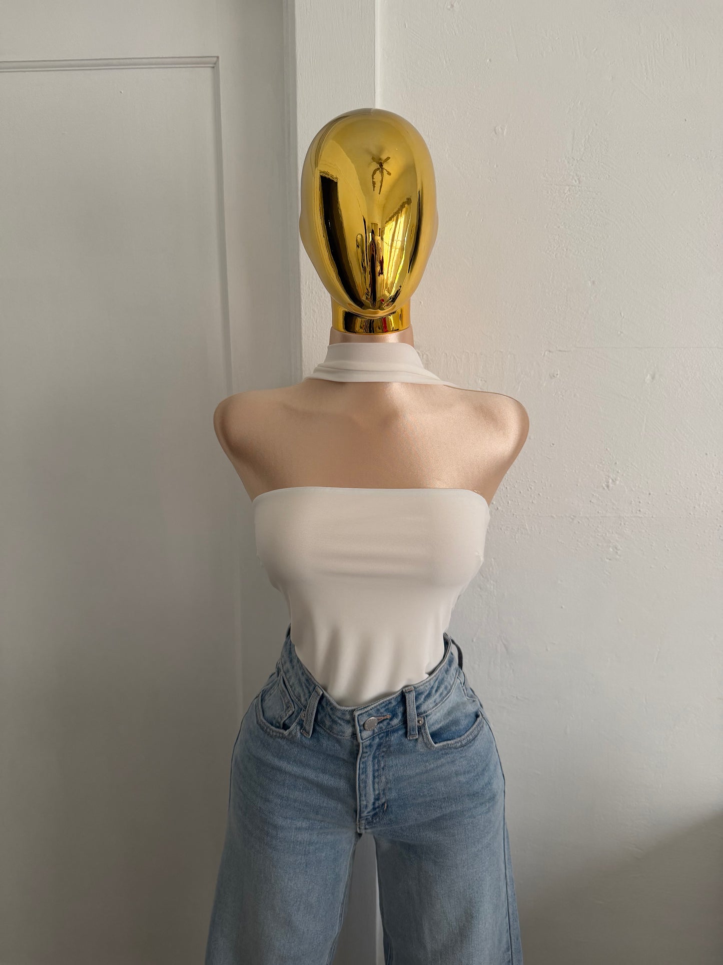 Leslie white top